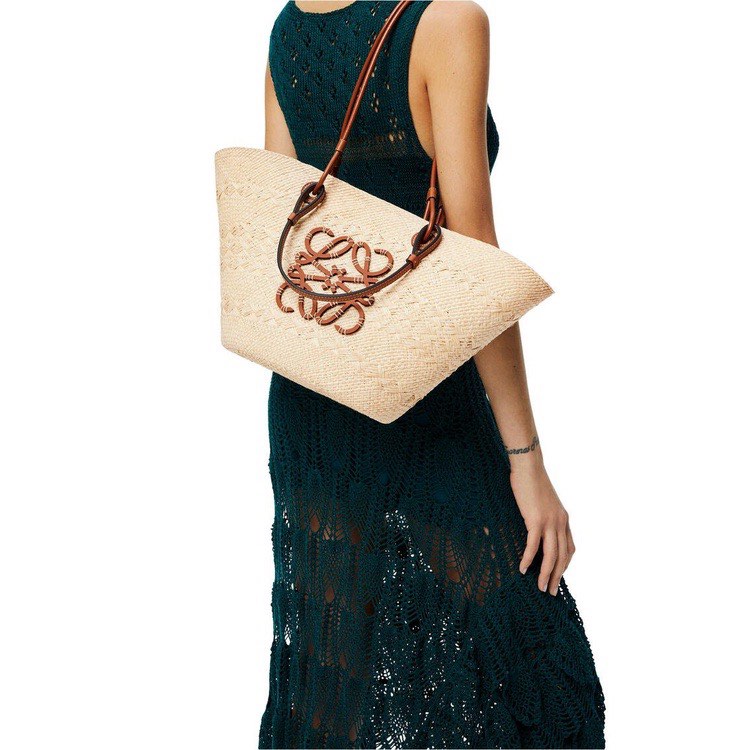 Shop LOEWE 2023 SS Anagram basket bag in iraca palm and calfskin