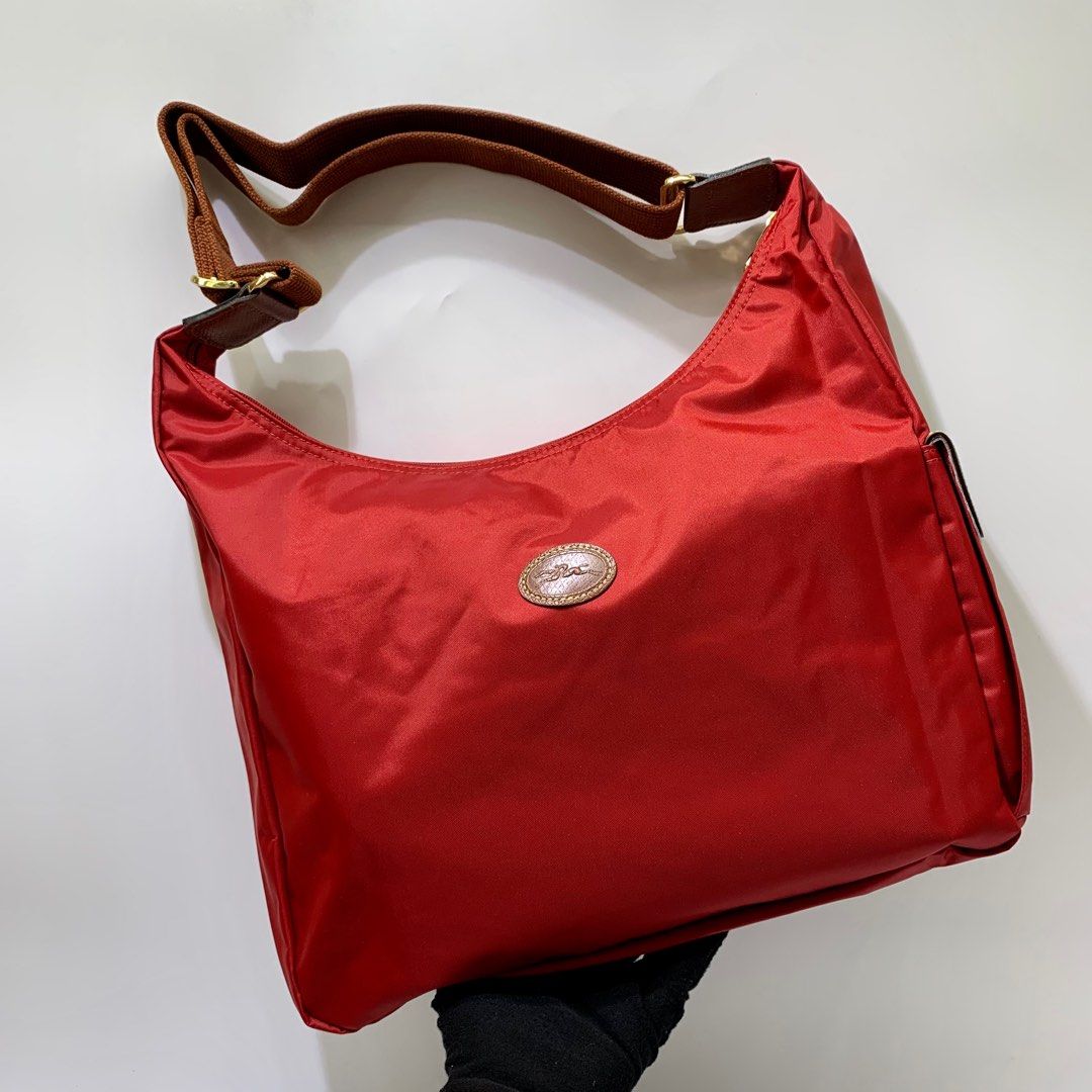 LONGCHAMP RED NYLON SHOULDER BAG 237010831 Women s Fashion Bags Wallets Shoulder Bags on Carousell