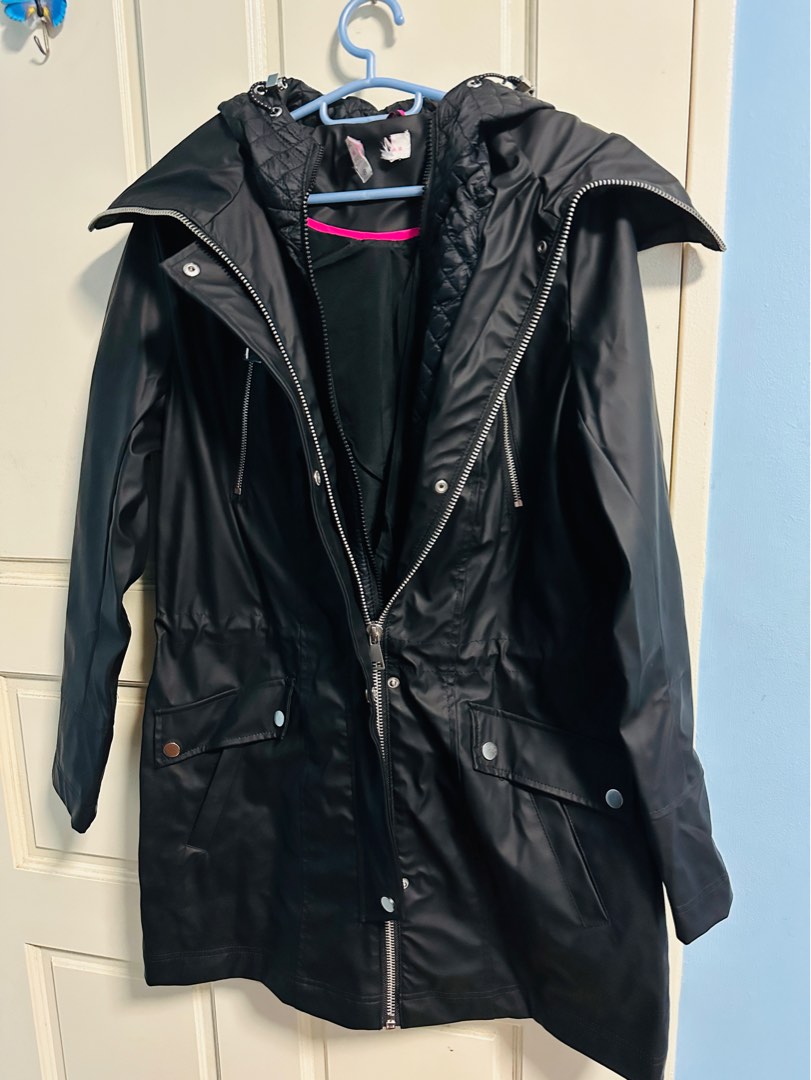 What to look for in a leather jacket store