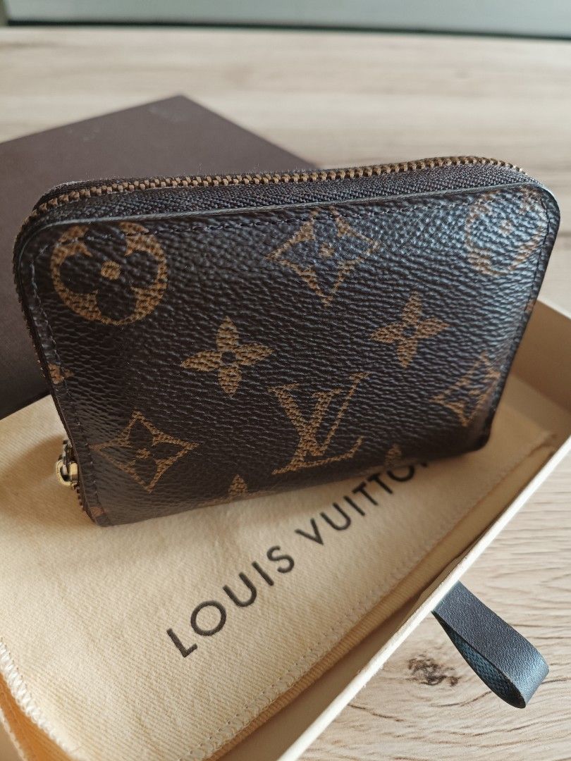 Louis Vuitton Zippy coin wallet review and Cles in empreinte 