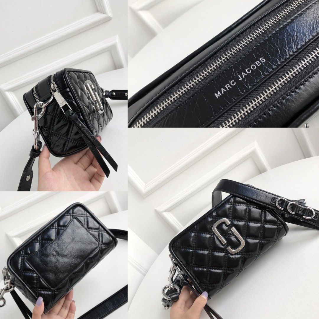 Marc Jacobs Snapshot Camera Bag (Black Multi), Women's Fashion, Bags &  Wallets, Cross-body Bags on Carousell