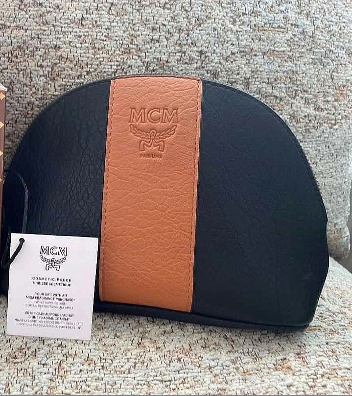 Mcm hotsell cosmetic pouch