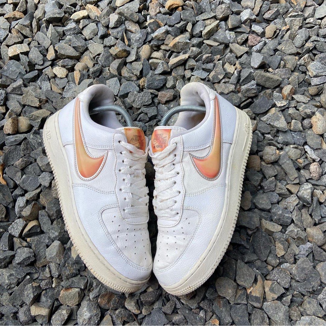 oversized swoosh air force 1
