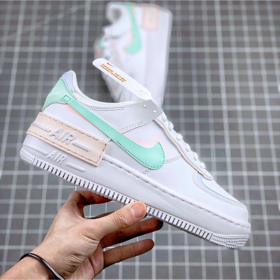 Air force one shadows 2025