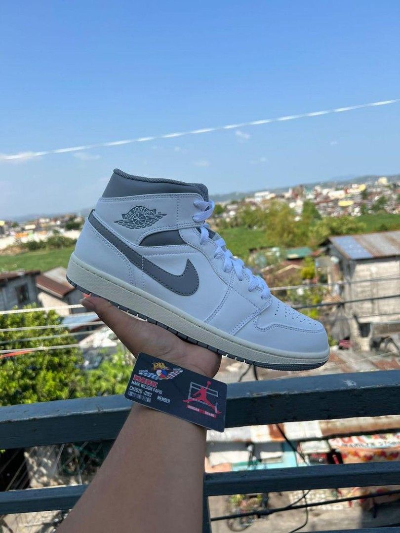 low dunk jordan 1