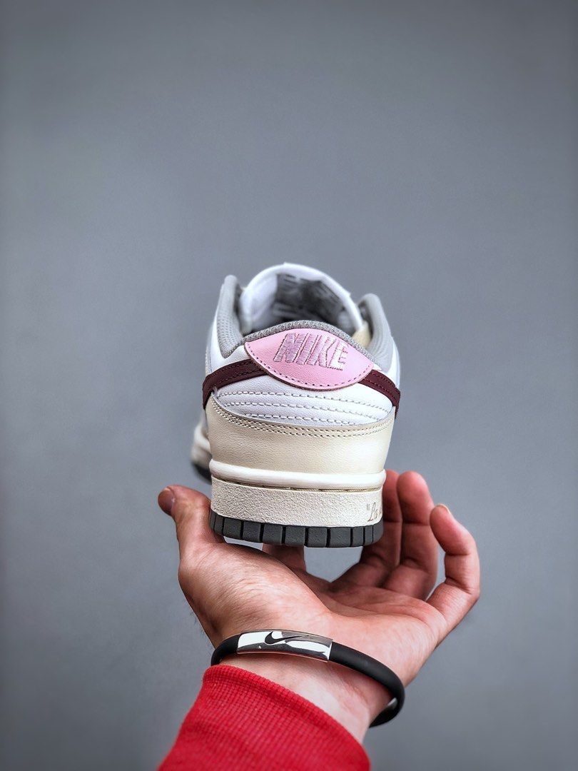 nike dunk cream white