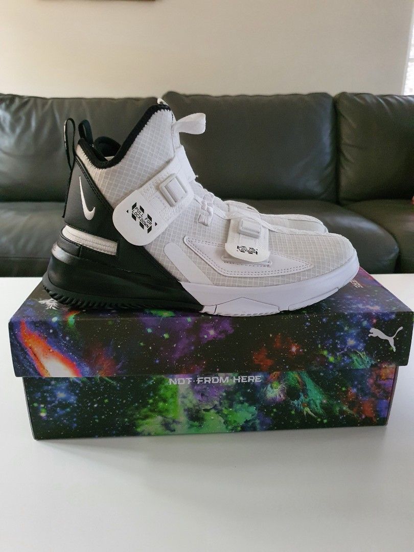 Nike Lebron Soldier 13 White Black Youth 7 Men s Fashion