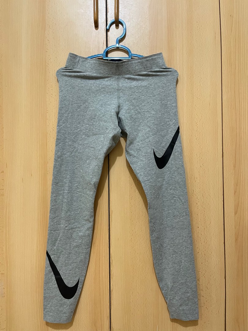 nikelab hoodie red