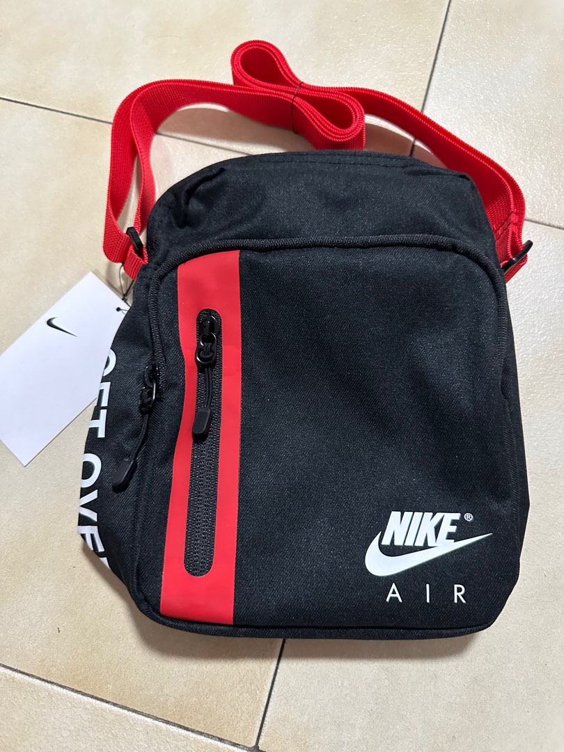 nike sling bag 3.0