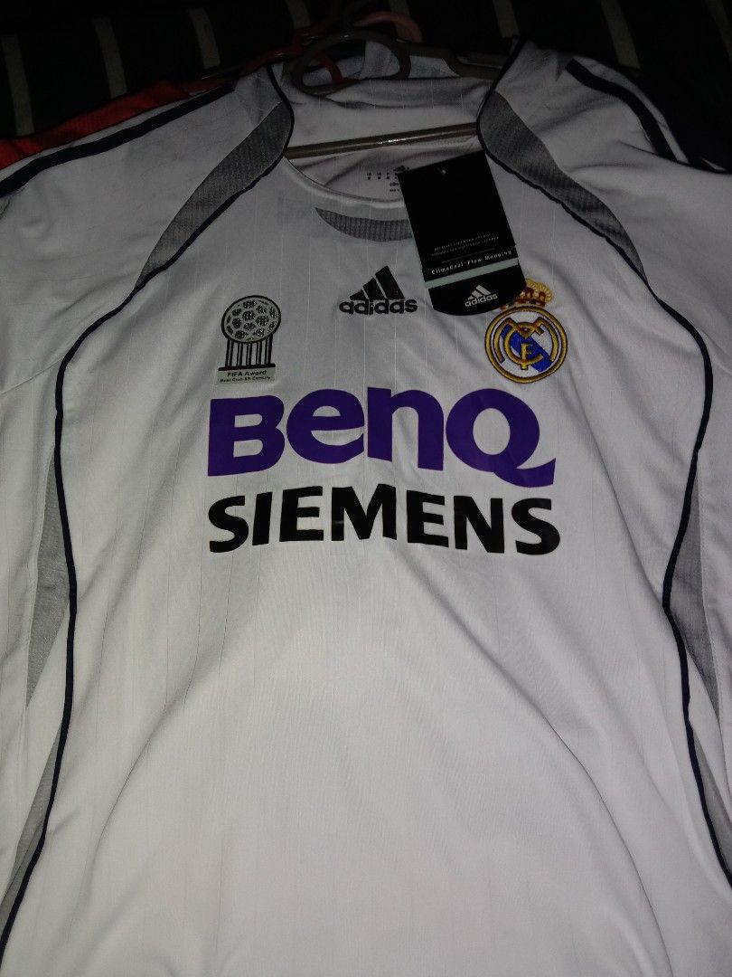 REAL MADRID 2006 JERSEY, Men's Fashion, Activewear on Carousell
