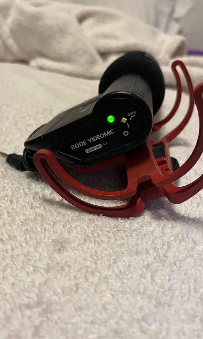Rode VideoMic (w/ free battery), Audio, Microphones on Carousell