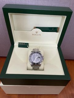(Category: ) located in . Submitted by emwatches (Listing ID 1226615930, Image 1). Description: .