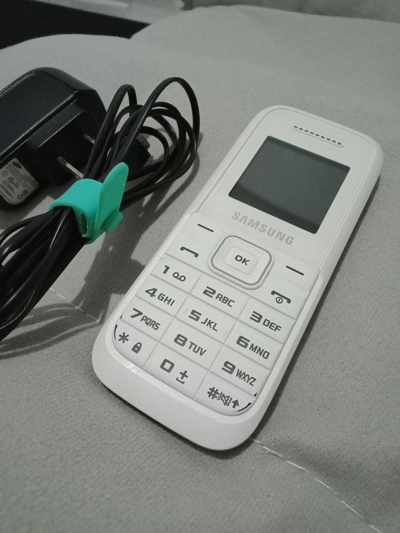 Samsung keystone with charger on Carousell