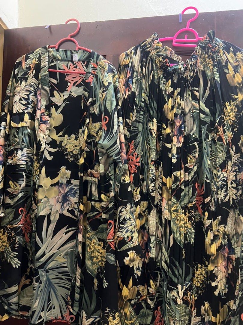 Set top and bottom, Women's Fashion, Dresses & Sets, Sets or