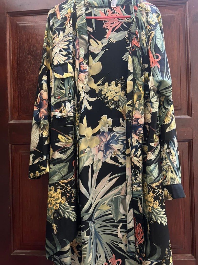 Set top and bottom, Women's Fashion, Dresses & Sets, Sets or