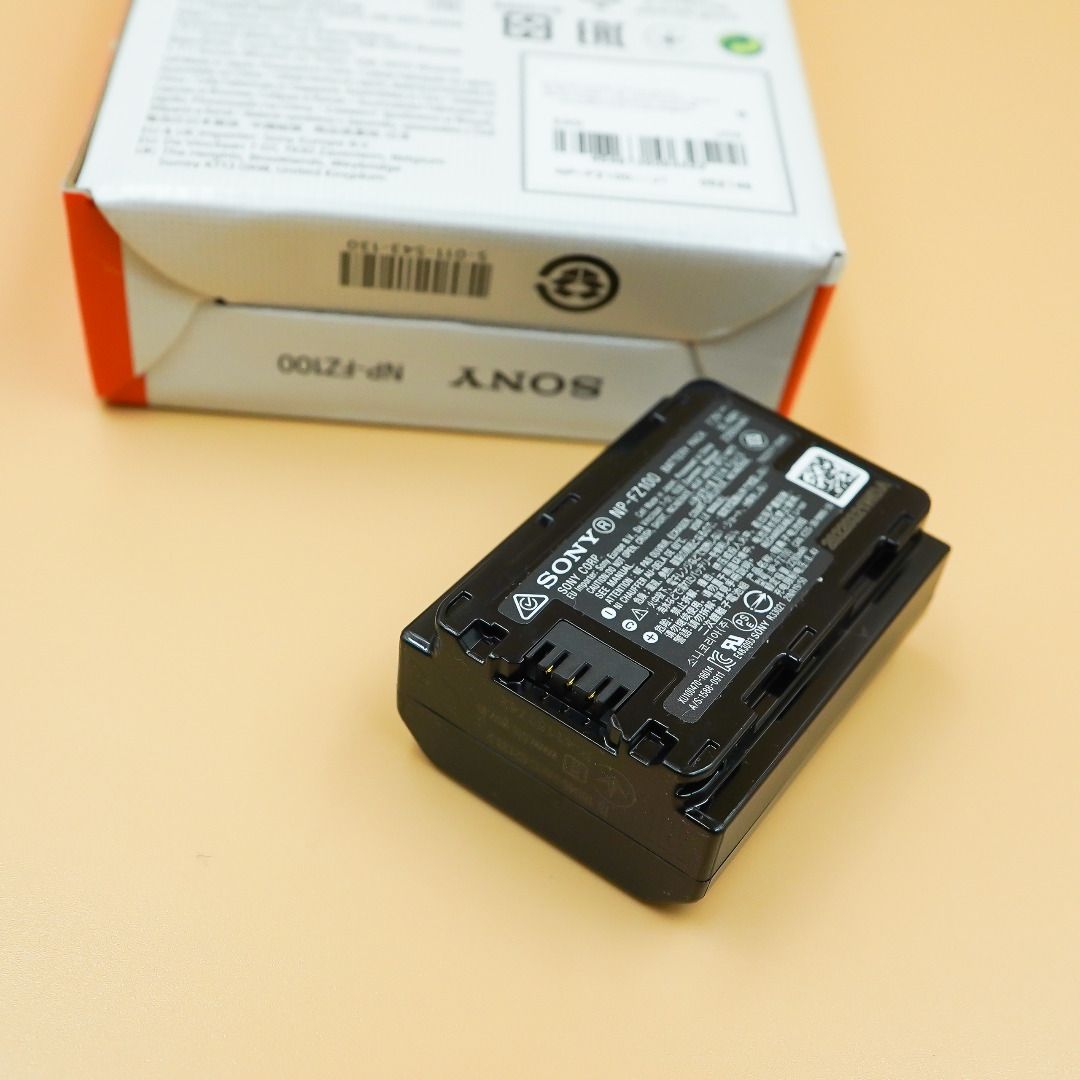 (SN*2697) Original Sony NPFZ100 Zseries Rechargeable Battery Pack for Sony Alpha Mirrorless