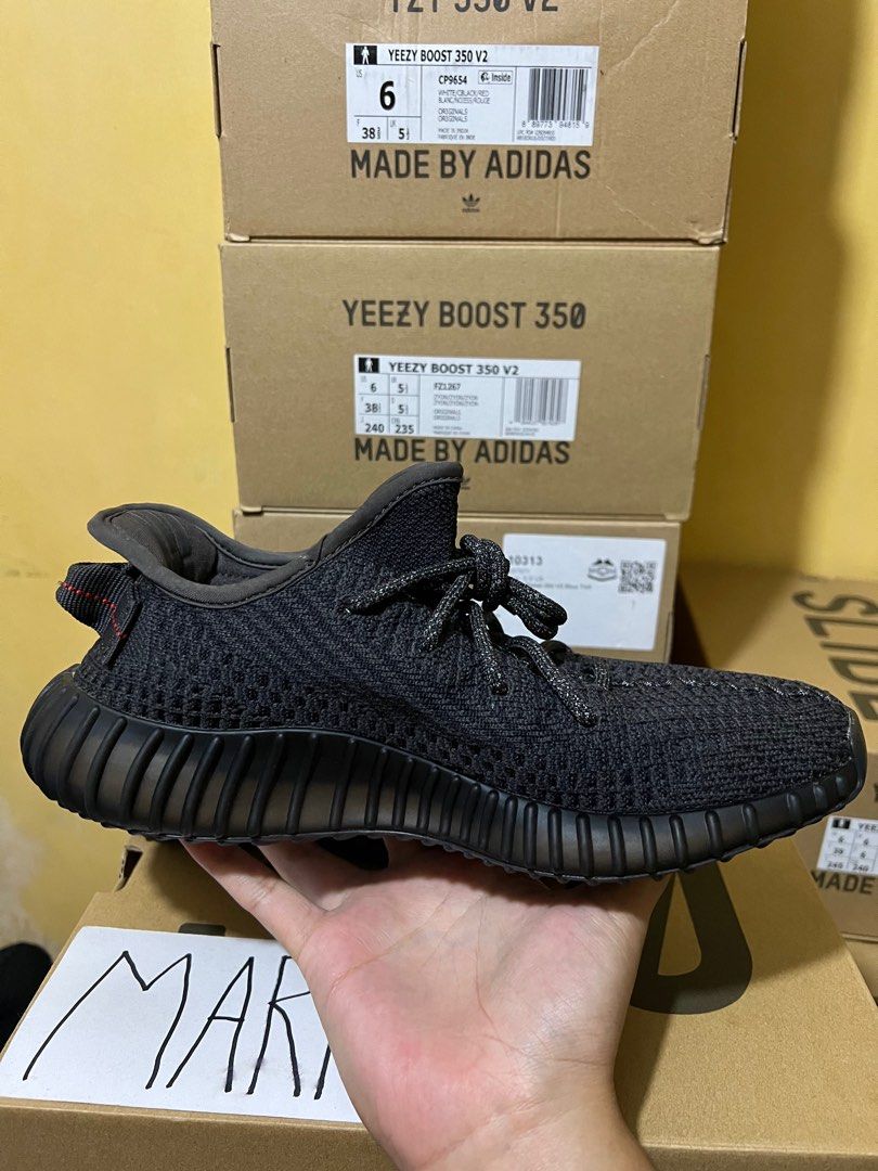 🚨STEAL Yeezy Boost 350 v2 Black Static NR (Size 7.5 womens ...