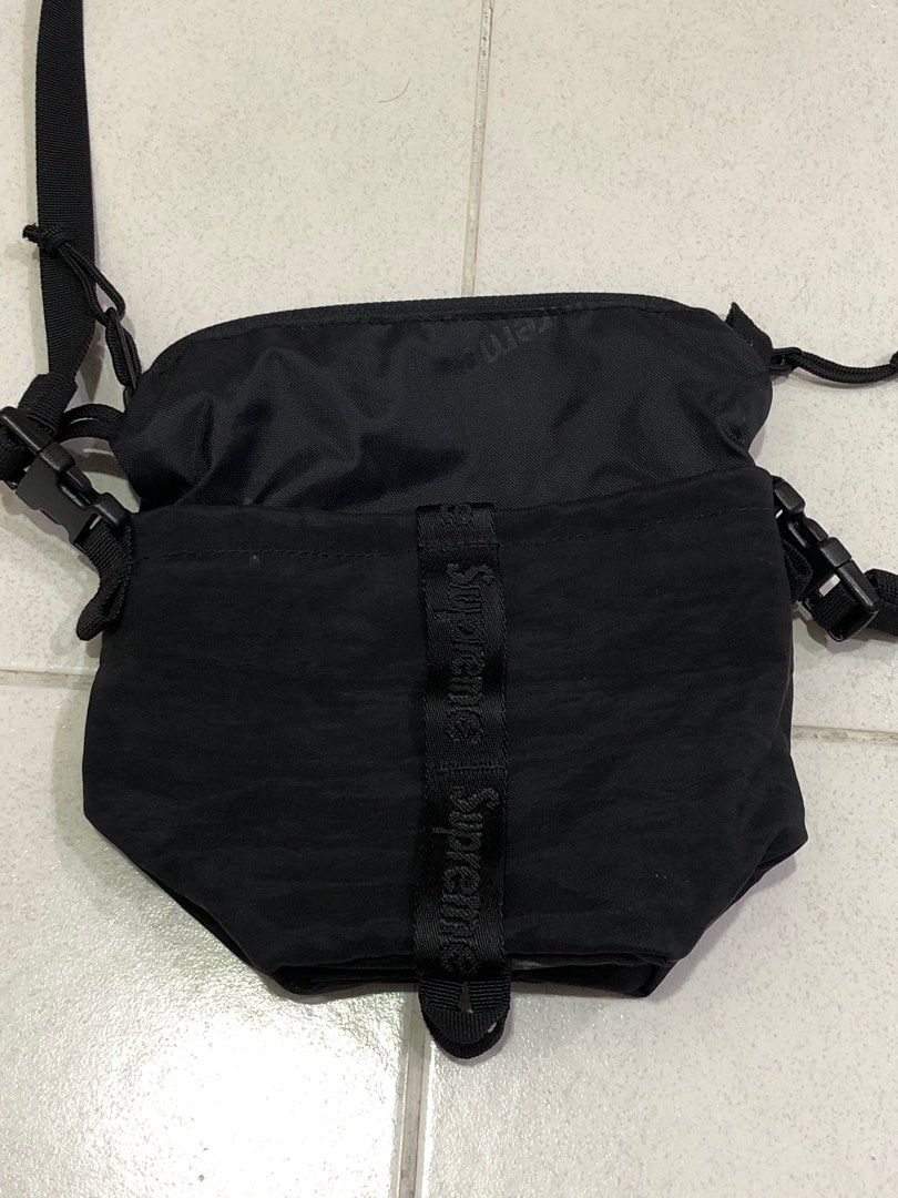Supreme Neck Pouch FW20 Men s Fashion Bags Sling Bags on Carousell