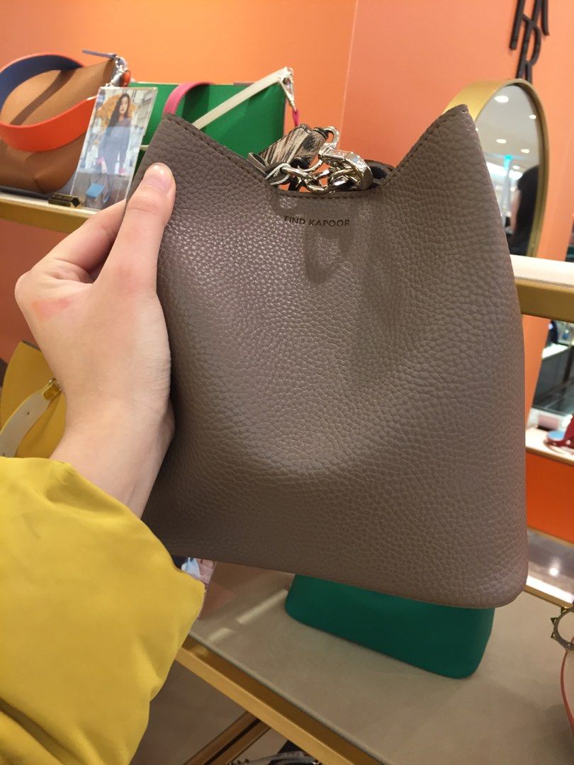 Tas Find Kapoor