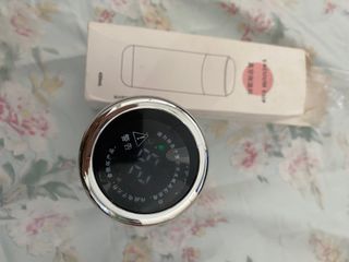 Thersmos Heenor Monitor Suhu Pink White
