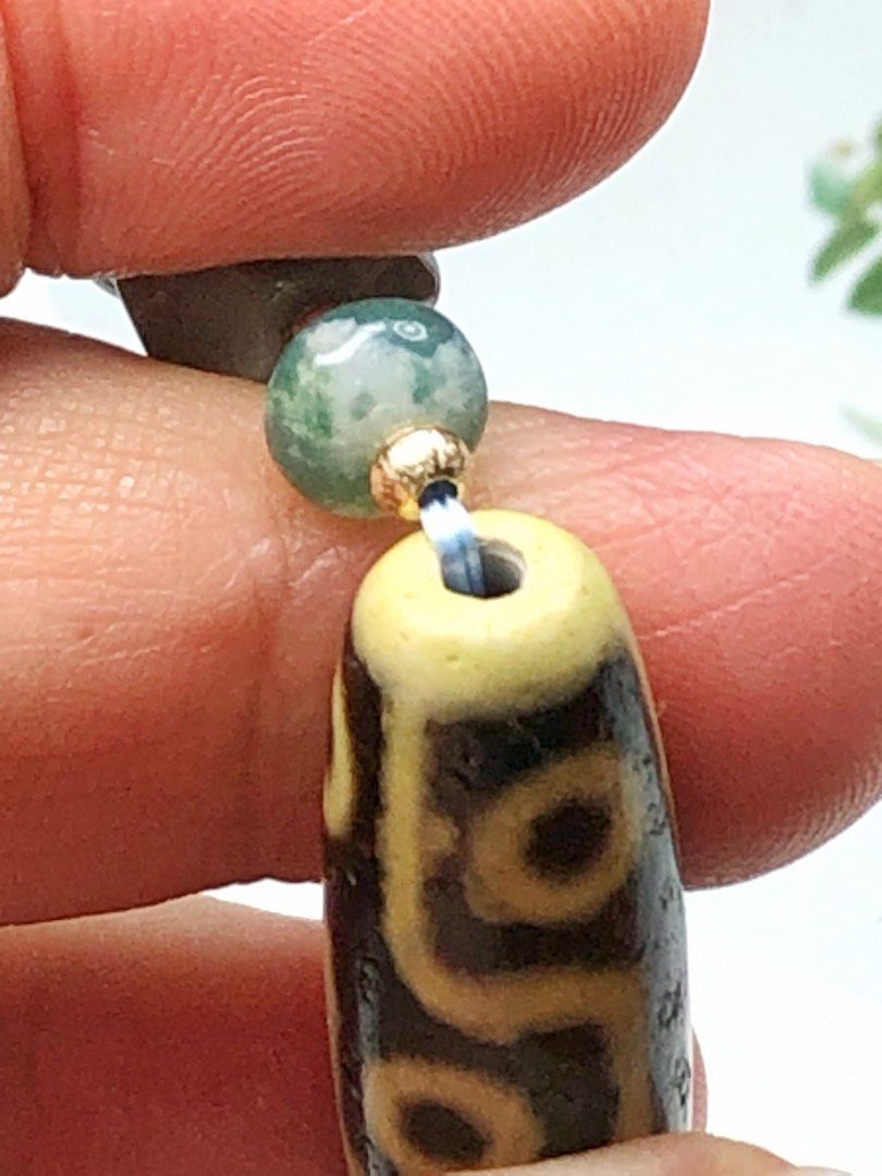 内祝い】 本物保証 老天珠 チベット ジービーズ「九眼天珠」Old Beads