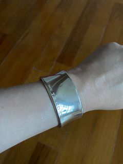 (Category: ) located in . Submitted by preloved_2_reloved (Listing ID 1226608054, Image 1). Description: .