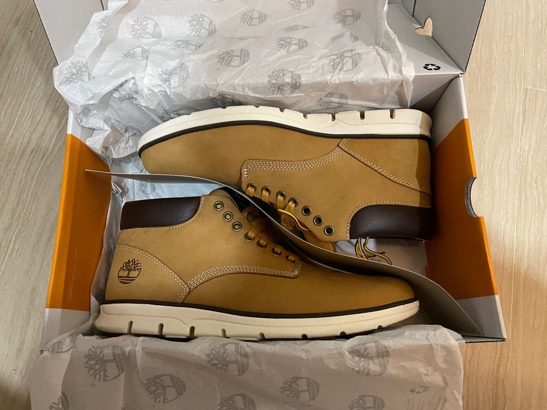 Men's bradstreet leather chukka sale boots