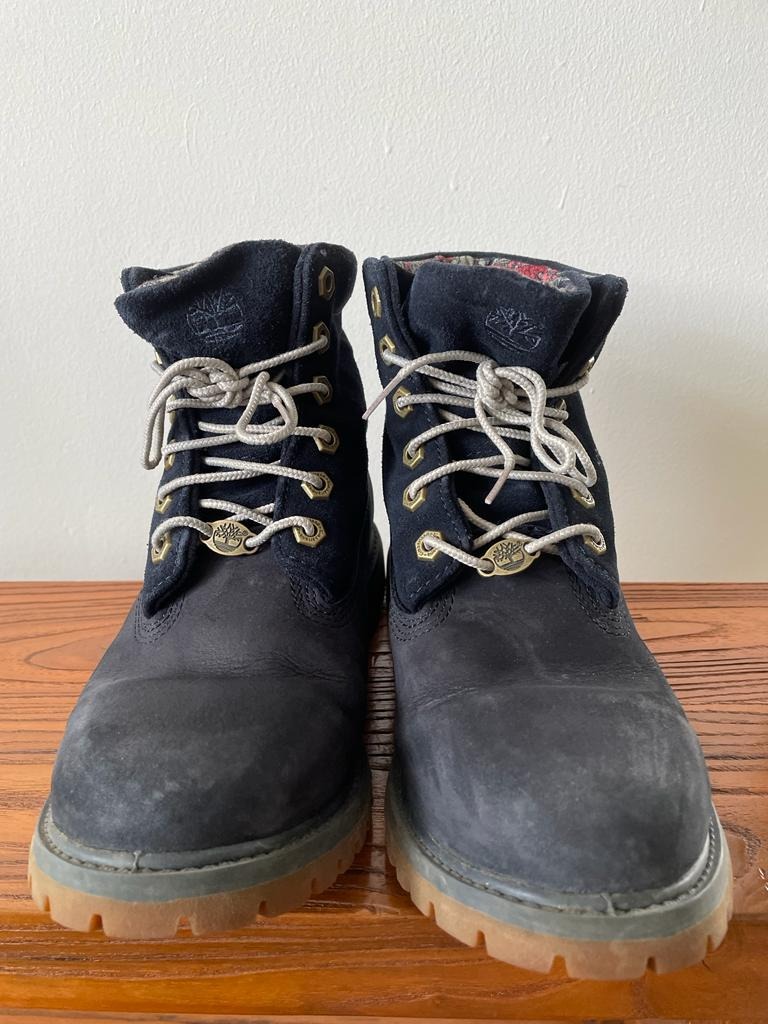 Dark blue timberlands women's store