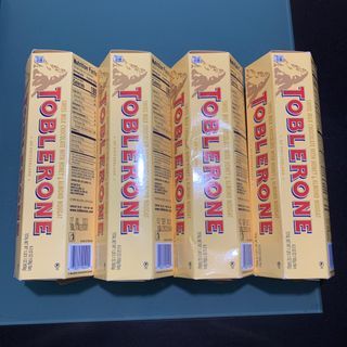 Toblerone 600g pack (6 100g packs included)