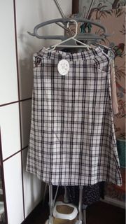 Tweed skirt white
