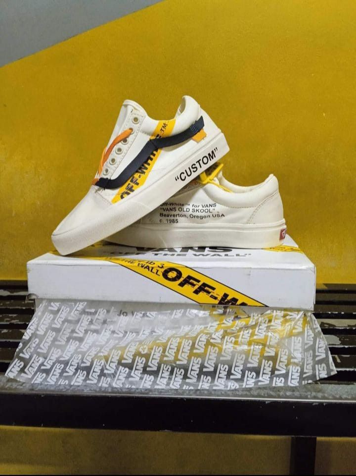 Vans old skool off whit Made in China size 40 7 5