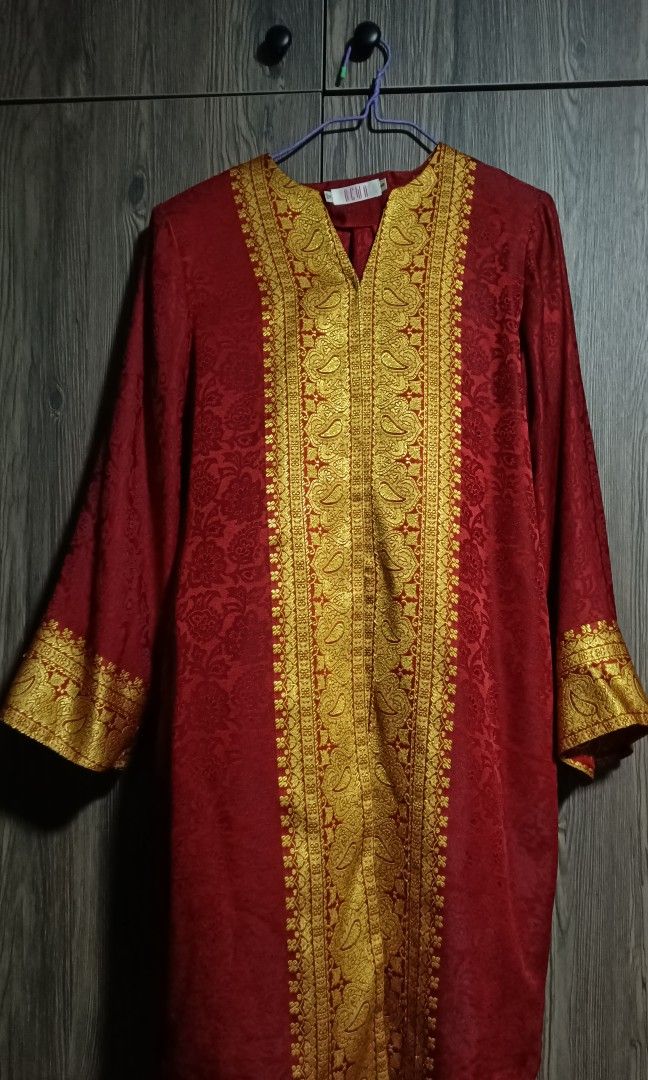 Vintage baju raya (kebaya & kurung), Women's Fashion, Muslimah Fashion