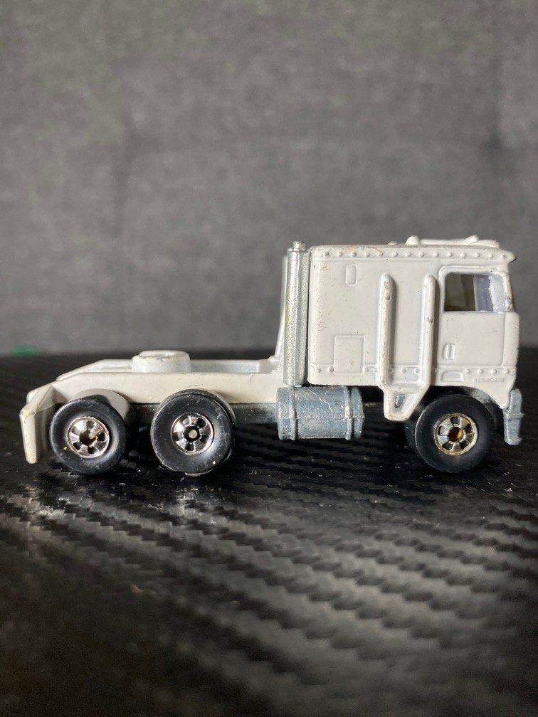 Hot wheels sale kenworth 1980