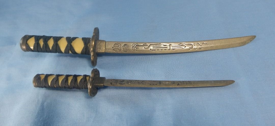 Vintage Japanese miniature samurai katana / letter openers pair wood ...
