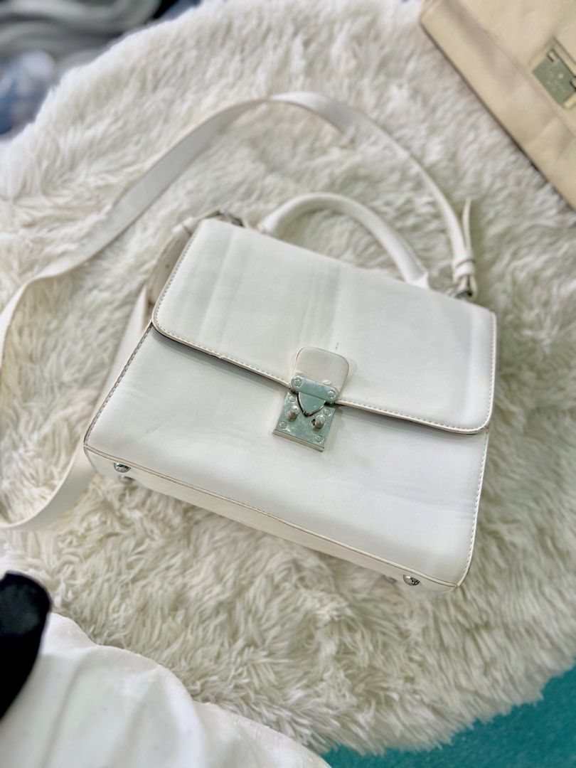 White clutch on sale forever 21