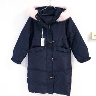 (Category: ) located in . Submitted by wintercoats (Listing ID 1226628250, Image 1). Description: .
