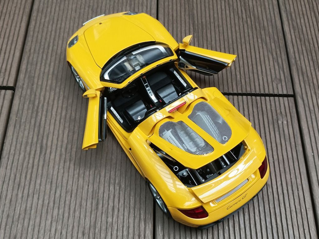 1:18 Autoart Porsche Carrera GT 78043 保時捷模型車, 興趣及遊戲, 玩具 遊戲類- Carousell