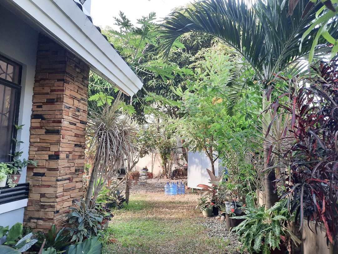 3Bedroom 2Storey House, 276 sqm Lot and 80 sqm Floor, Barangay Mansilingan, Bacolod City