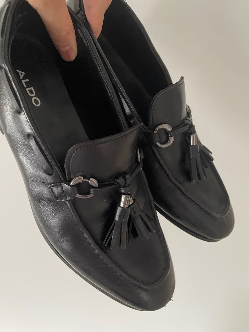 Aldo buckle top shoes