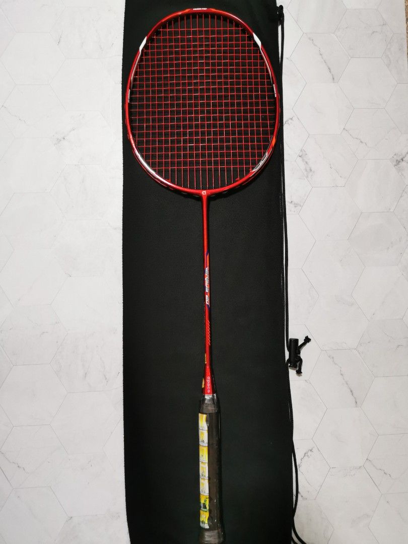 Apacs Versus 20 Badminton Racket with Felet Ultramax 66 Badminton