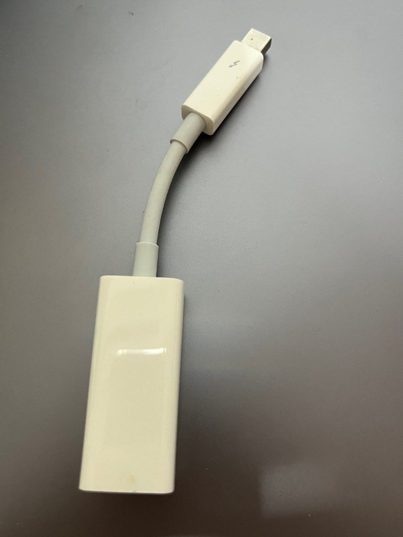 thunderbolt 4 to ethernet apple