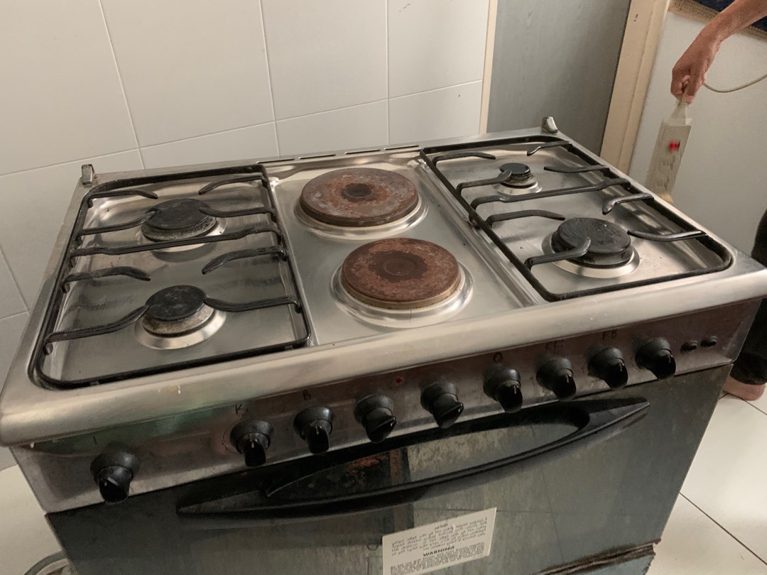 Ariston Elcetric & Gas Stove, Furniture & Home Living, Furniture, Other