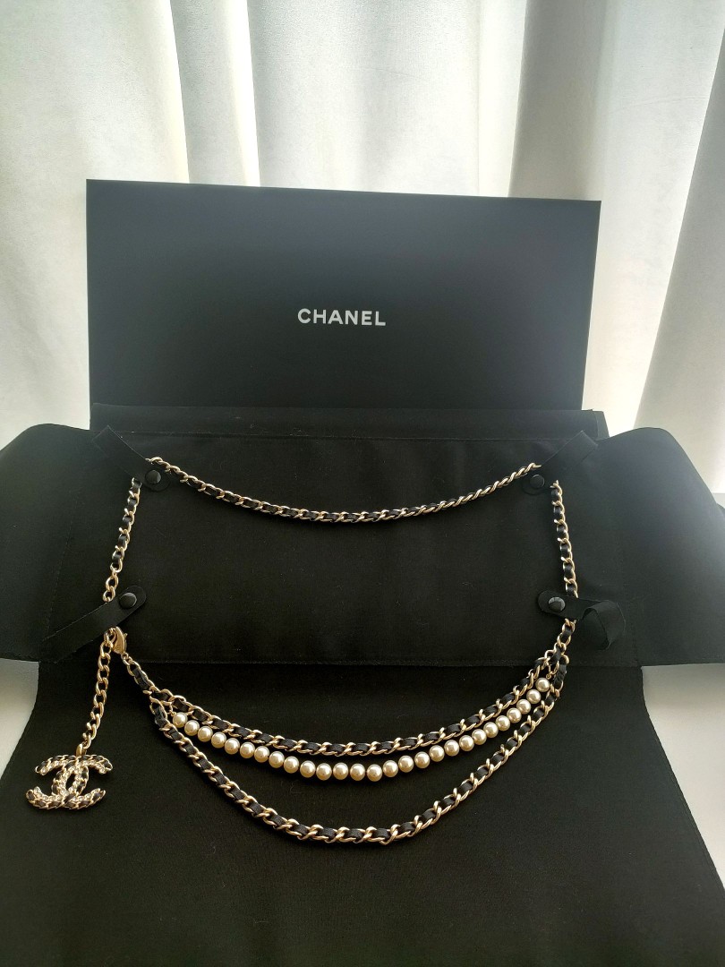 1980s Vintage Chanel Chain Logo Belt  Susan Caplan