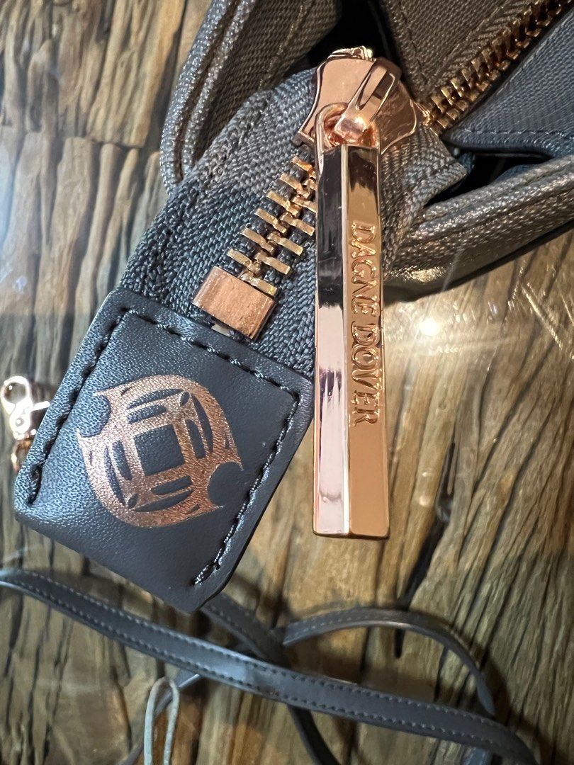 Dagne dover sales petite tote