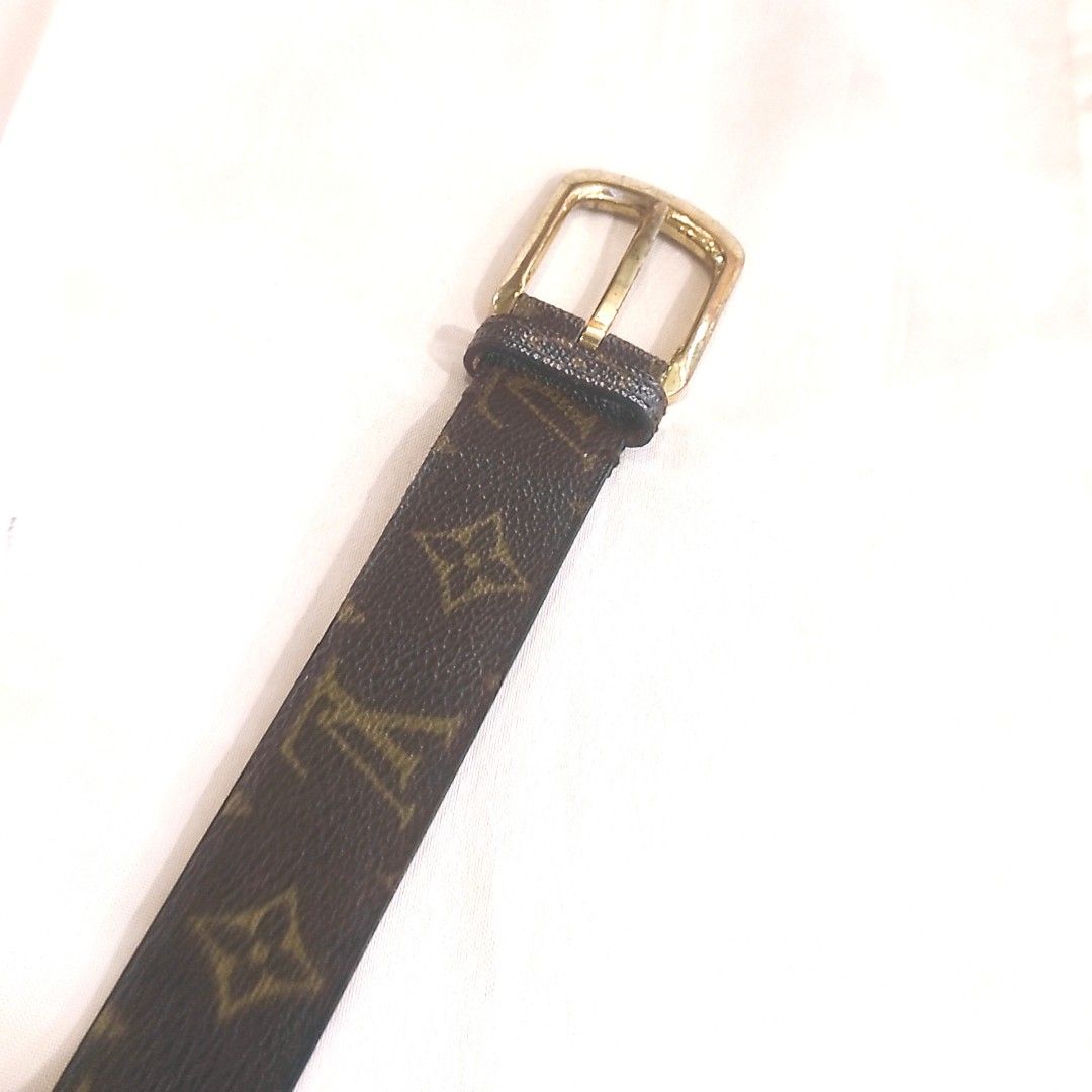 LV BELT BUCKLE, Men's Fashion, Watches & Accessories, Belts on Carousell