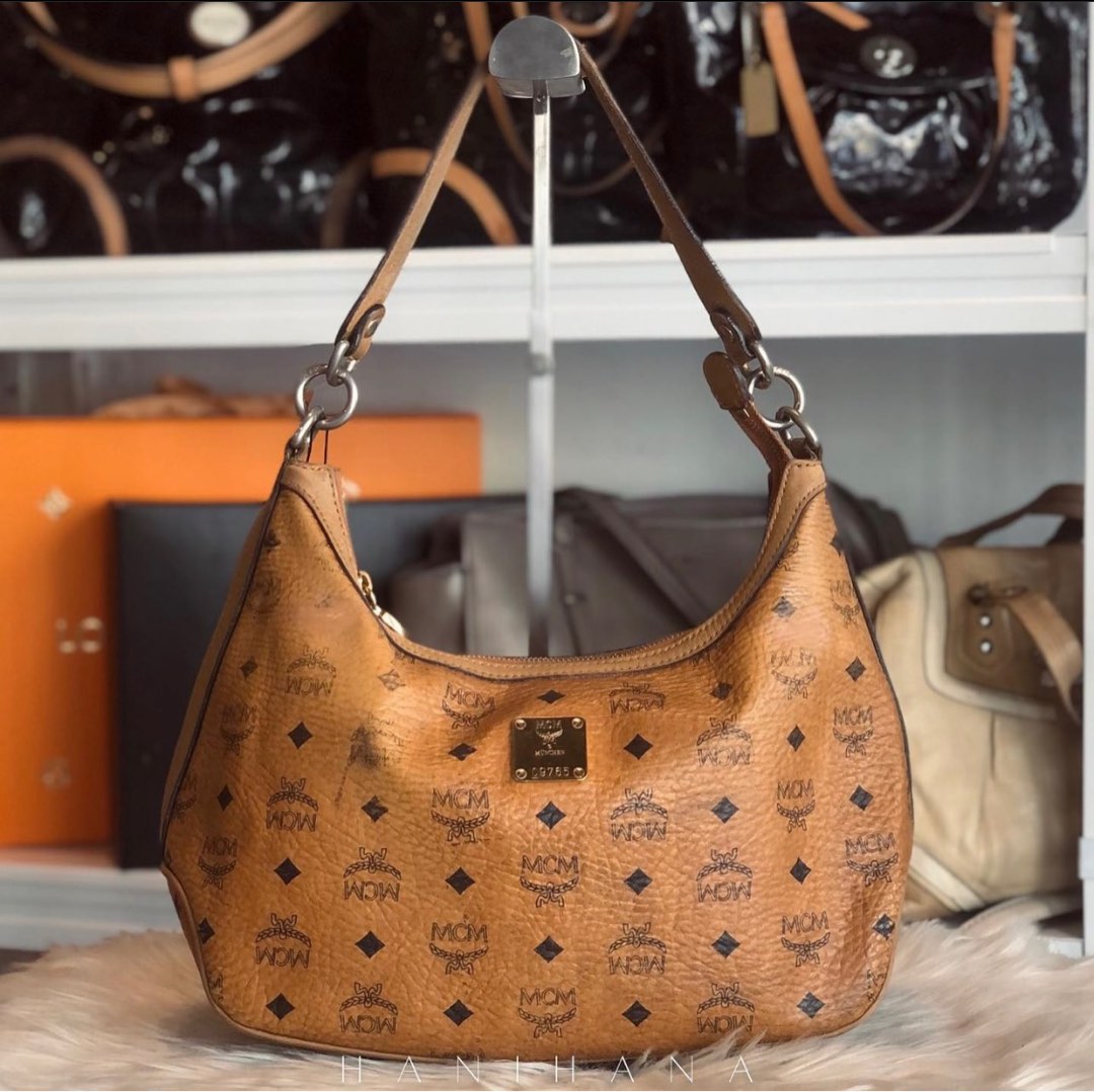Mcm hobo bag deals