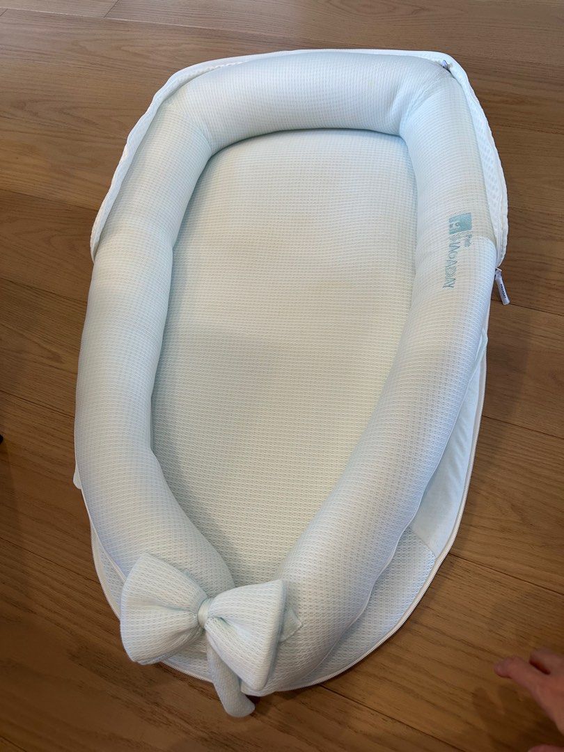 Bed in bed for newborn baby (portable), Babies & Kids, Baby Nursery