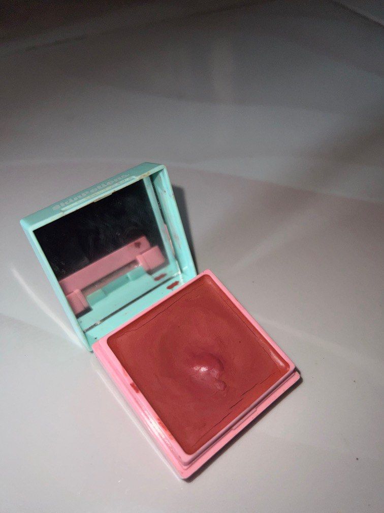 Blush with highlighter 2 in 1 with mirror on Carousell