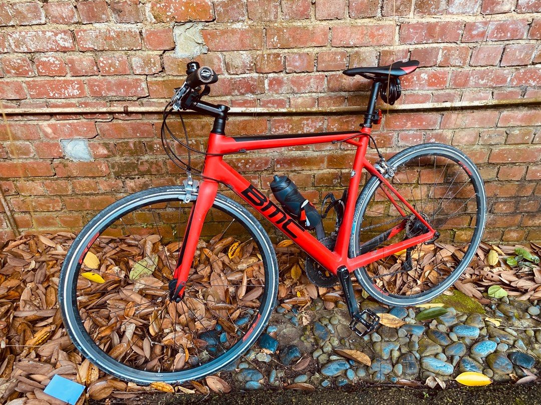 Bmc flat bar clearance
