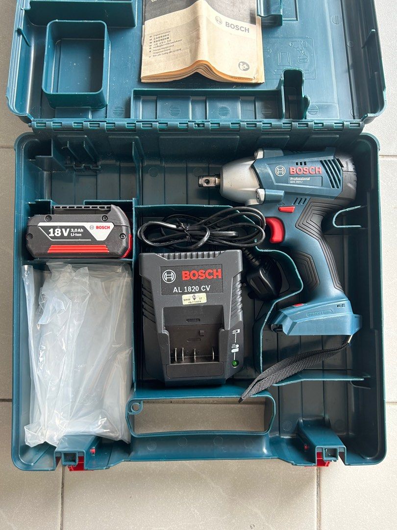 BOSCH Impact Wrench, Furniture & Home Living, Home Improvement